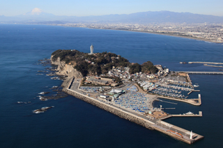 Enoshima Yacht Harbour